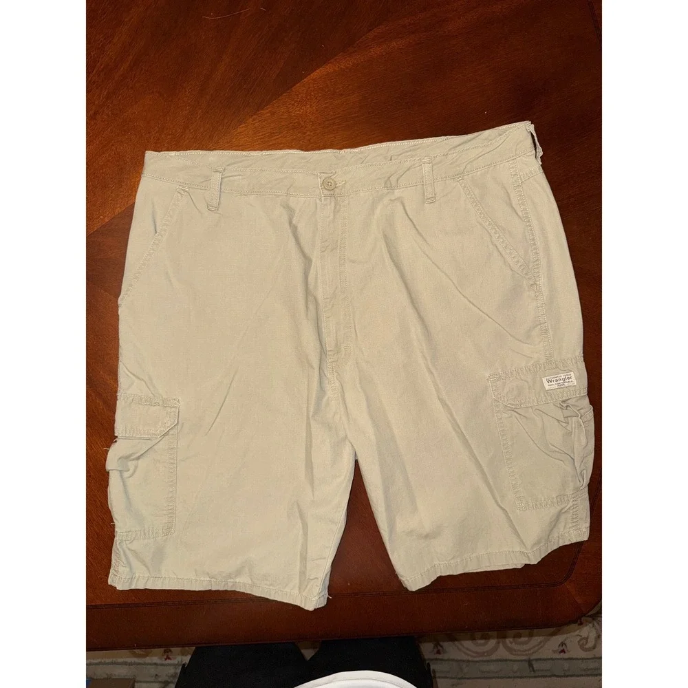 Wrangler Cargo Shorts Mens‎ 42 Tan Authentic Issue Ripstop Cotton Hiking Outdoor